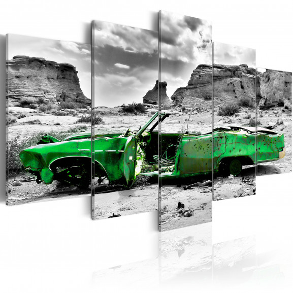 Tablou Green Retro Car At Colorado Desert