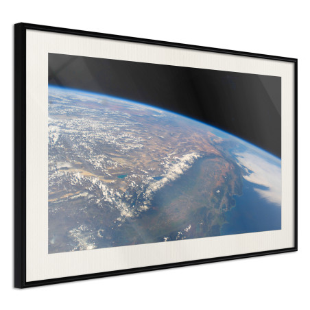 Poster Curve of the Earth-01
