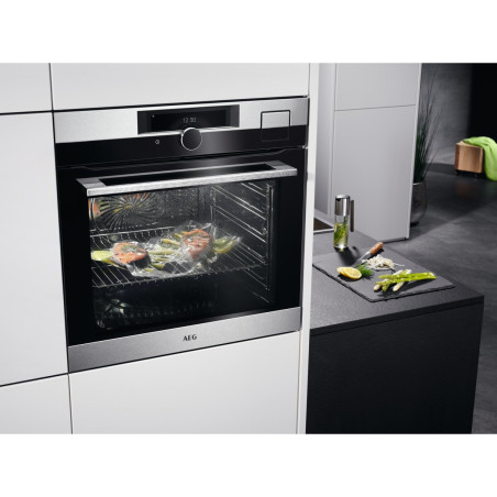 Cuptor Incorporabil AEG BSK999330M, SteamPro, WI-FI CookView (camera video), A++, Inox+Negru-01