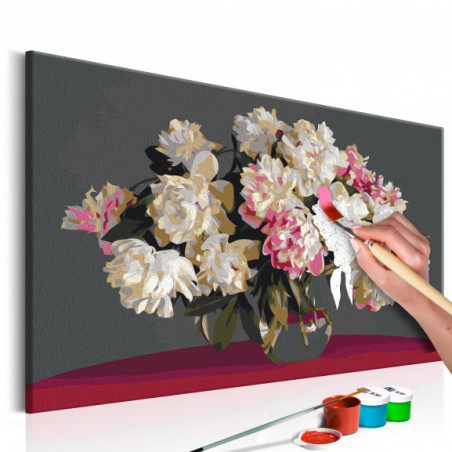 Pictatul Pentru Recreere White Flowers In A Vase-01