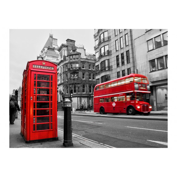 Poza Fototapet Red Bus And Phone Box In London