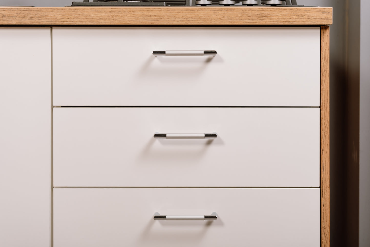 Bucatarie Primo, Alb Lucios Si Natur, Front Mdf, 261.1 X 220 X 60 Cm