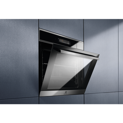 Cuptor Electric Multifunctional Cu Abur Electrolux EOB9S31WX, WiFi, SteamBoost, 800 Pro, A++, 70 Litri, Inox Si Negru