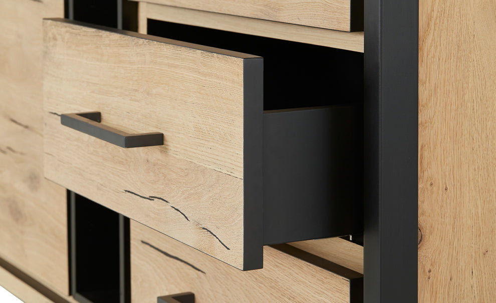 Bufet Cu 2 Usi Si 3 Sertare Reno Smoked Oak, Furnir Din Lemn Masiv, 200 Cm