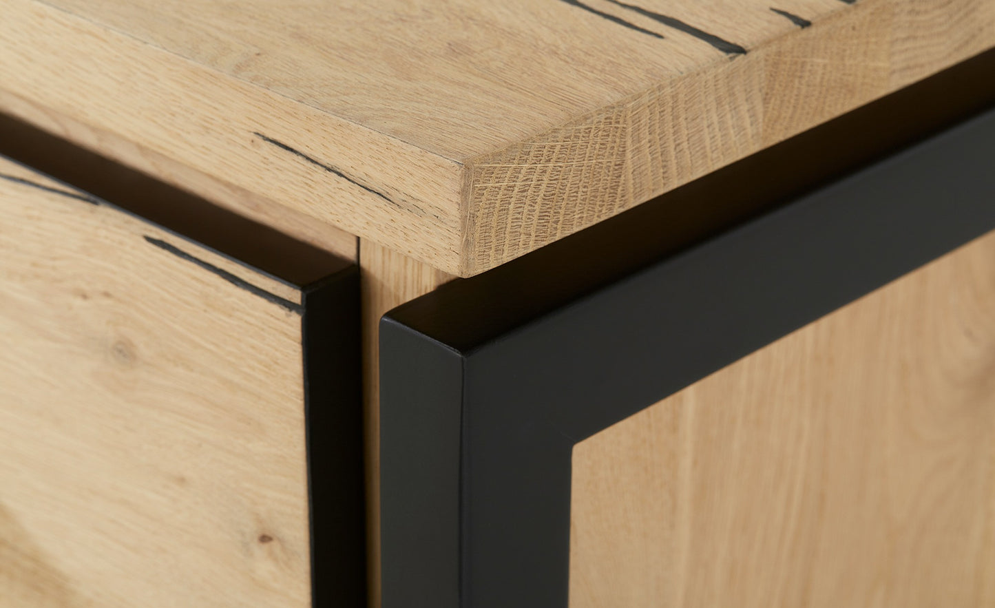 Bufet Cu 2 Usi Si 3 Sertare Reno Smoked Oak, Furnir Din Lemn Masiv, 170 Cm
