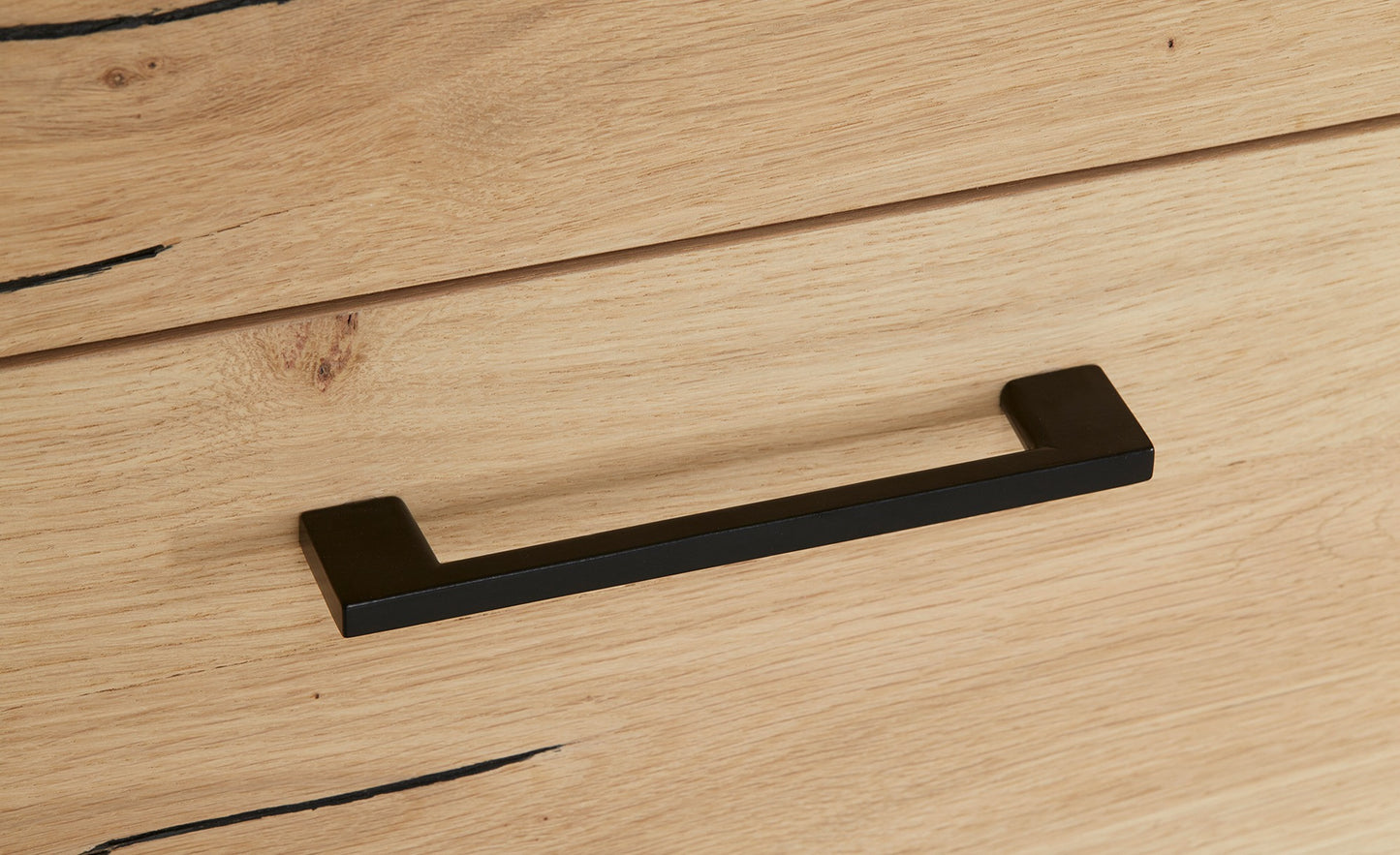 Vitrina Tulsa Smoked Oak, Furnir Din Lemn Masiv, 98 Cm