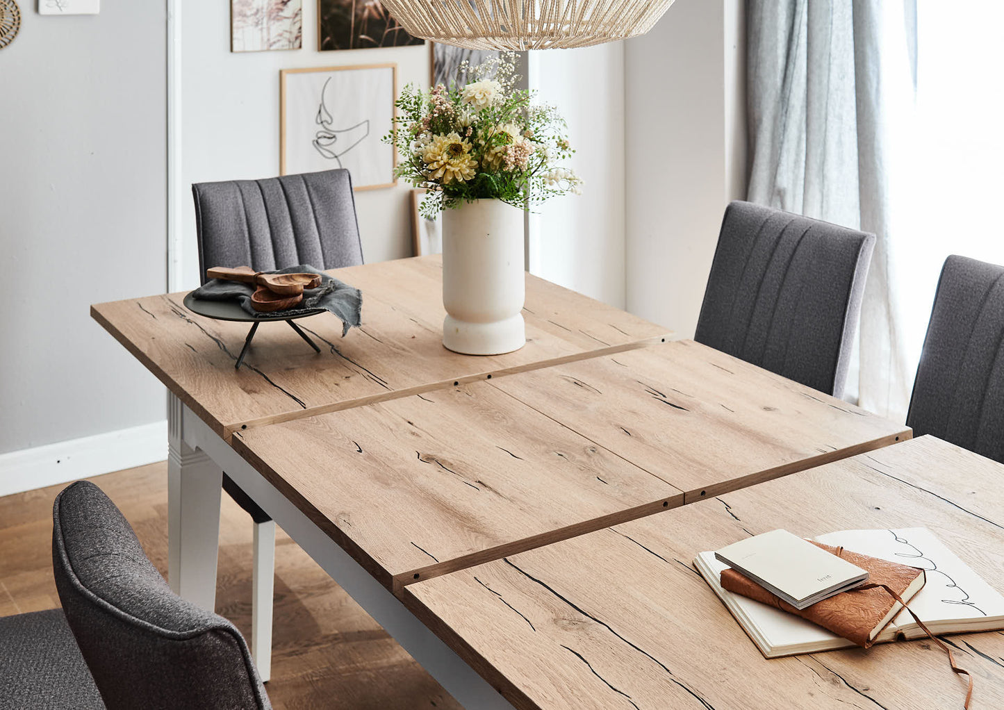 Masa Extensibila Tivoli Alb Si Natur, 180/235 X 90 X 77.5 Cm