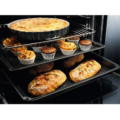 Cuptor Electric Electrolux EOF4P56X, SurroundCook Cu Autocuratare Pirolitica, A+, 72 Litri, 58,9 x 59,4 x 56,9 Cm
