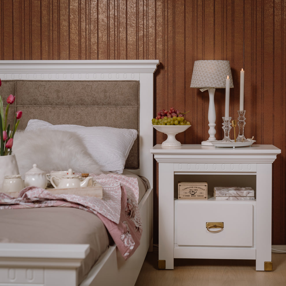 Set Dormitor Saint Tropez, Pat Cu Dimensiune Saltea 180 X 200, Dulap De 180 Cm, 2 Noptiere, Vopsit Alb
