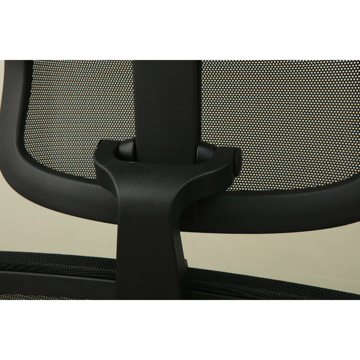 Scaun Birou Maxi Mesh Negru 67.5 Cm
